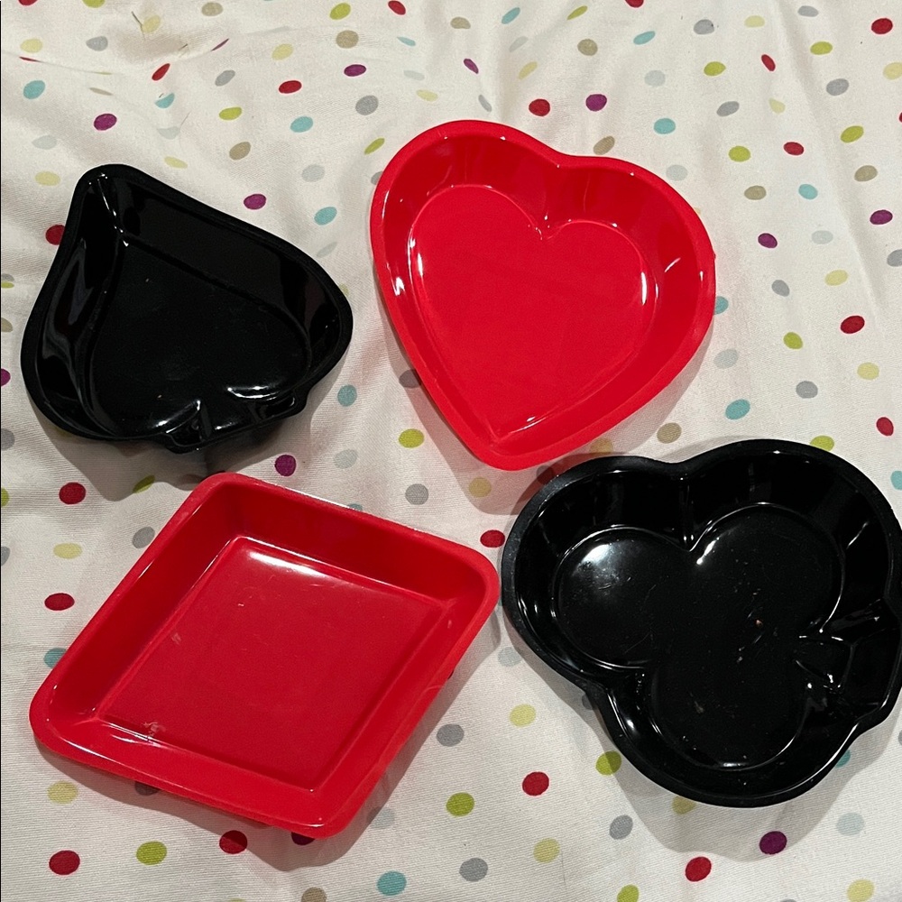 Red and Black Card Suit Shaped Dishes